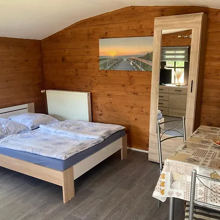 Ferienbungalow In Ostseenaehe 公寓 *